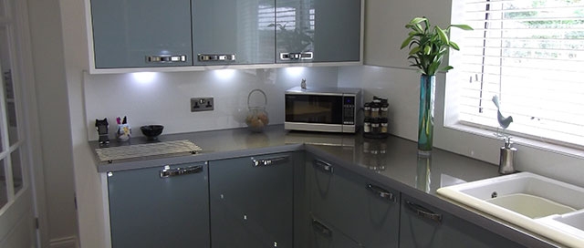 High Gloss Kitchens Diss Carpenters Norfolk Suffolk
